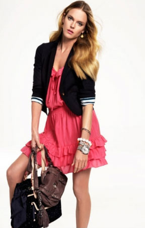 Juicy Couture haljina boja breskve