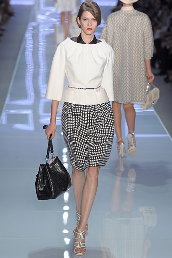Christian Dior pepita suknja