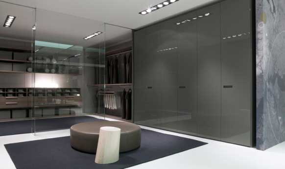 Walk in wardrobe